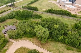 Fully serviced lot 5 in Alix – Ready for your dream home! Image# 1