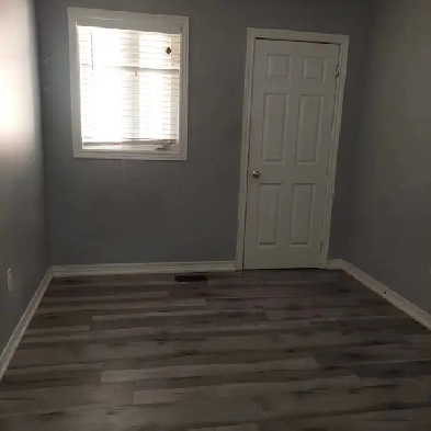 Room available to Rent immediately in Brampton for a Boy Image# 1