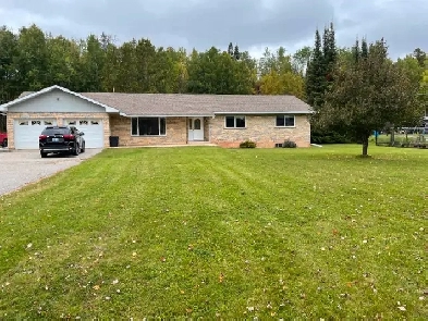 HOUSE FOR SALE - 108 Hemlock Ave Image# 5