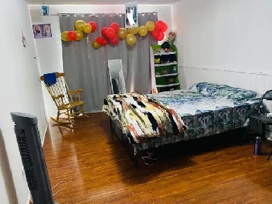 NICE/SPACIOUS: ONE BEDROOM-GROUND LEVEL-MORNING STAR /NETHERWOOD Image# 1