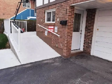 BIG FURNISHED ACCESSIBLE GROUND FLOOR ROOM FOR RENT Image# 1