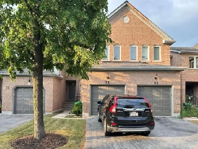 3 bed 3 bath condo townhouse for rent Mississauga Image# 1