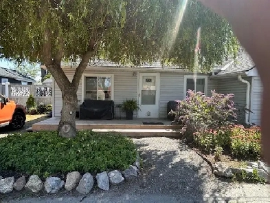 1-bedroom duplex for rent. Image# 1