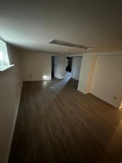 ONE BEDROOM BASEMENT WITH PRIVATE BATHROOM -EAST YORK Image# 1