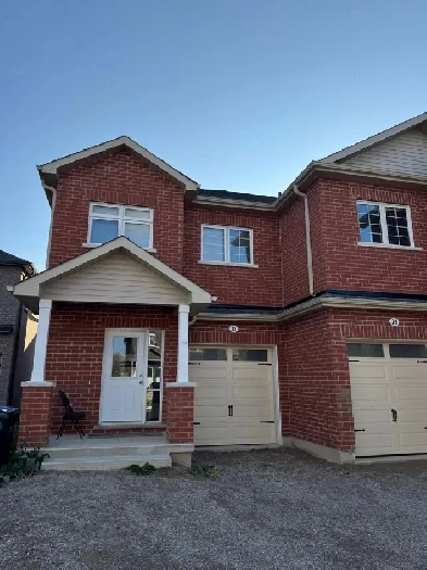 1 bedroom with attached washroom Image# 1