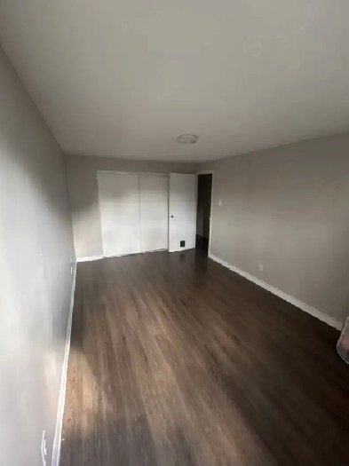 Roommate (or two!) to join our house near Iris St Image# 1