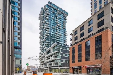 LUXURY CONDO AT 88 QUEEN FOR LEASE ! Image# 1