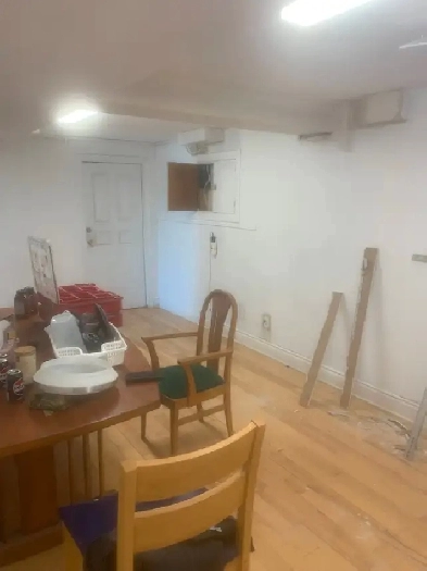 2 bedrooms, all inclusive1275, Richmond no public transportation Image# 1