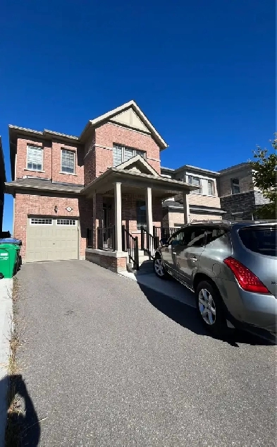 4 bedroom 3 bathroom property for rent in Brampton Image# 11