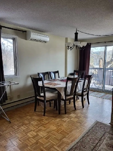 Chambre à louer dans un 4 1/2 Image# 1