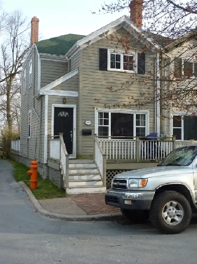 Three Bedroom House for Rent in Southend Halifax Image# 2