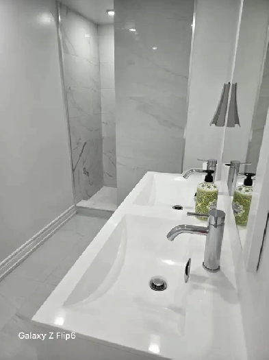 3 Bedrooms, 2 full bathrooms, Basement apartment for rent. Image# 1