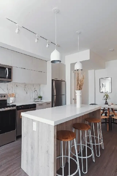 Brand New 1 Bed   Den in Boutique Building on Stittsville Main Image# 1