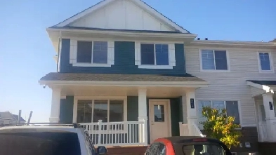 3 BEDROOM TOWNHOUSE CONDO IN TIM SALE Image# 1