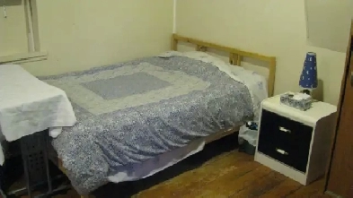 Alliston-Room For Rent Image# 1