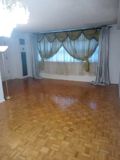 1000 sqft Condo $519,999 2 bdrm 1 bth open Balcony pvt parking Image# 9