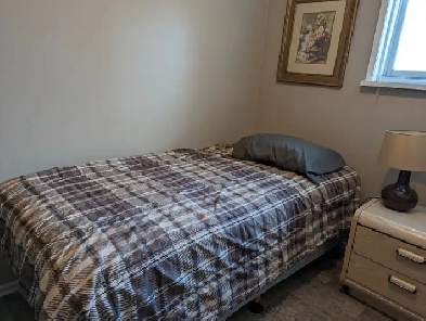 2 rooms for rent (individually) $600 & $700 - Male Roommate Only Image# 9