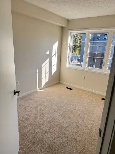 3 Bedroom house for rent Image# 1