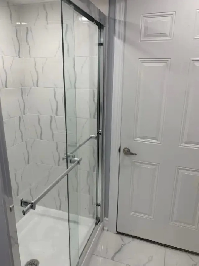 Beautiful new 2 bedroom basement for rent in Brampton, Ontario Image# 1