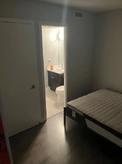 Private Room For Rent Image# 1