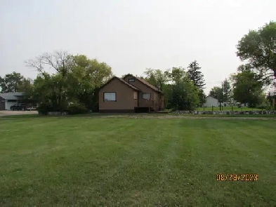 HOUSE FOR SALE Image# 1