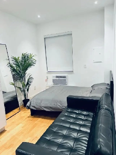 Bachelor Unit - 6 Months Only / Short Term / November 1st Image# 6