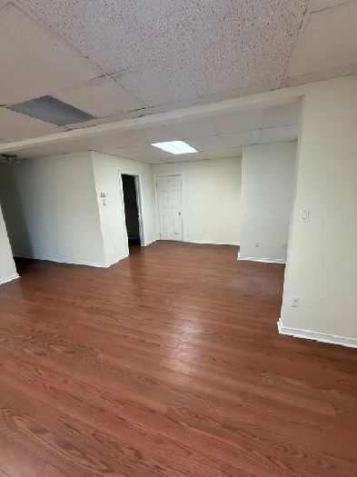 Office space for rent in Port Credit, Mississauga Image# 1