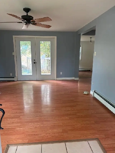 One Bedroom Apartment In Sydney River (heat/lights incl.) Image# 1