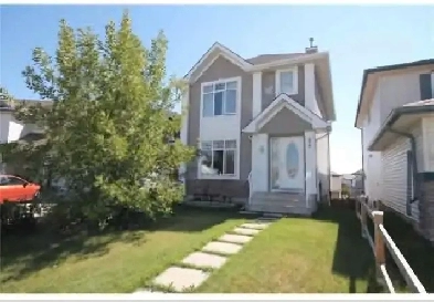 Legal Walkout Basement suite Image# 1