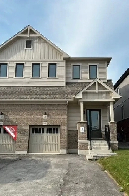 END UNIT TOWNHOUSE Image# 4