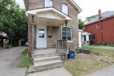 Charming 2-Storey Home for Lease in Brantford! Image# 1