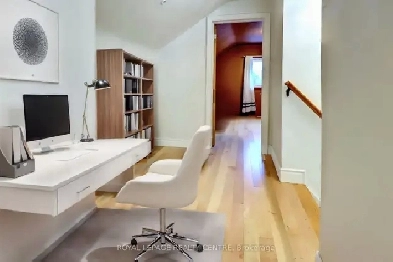 Private Room for Rent – Female Working Professional Image# 6