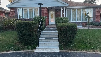 1 Bedroom Basement Apartment for Rent  Wexford Blvd, Scarborough Image# 3