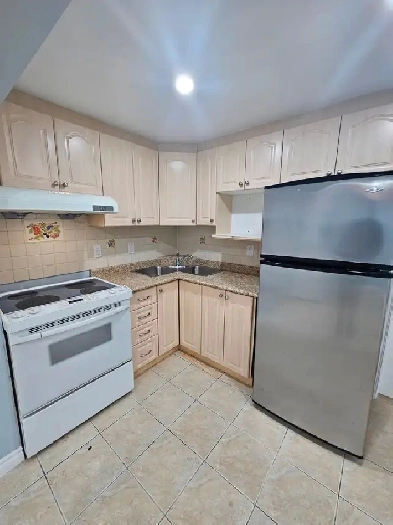 Newly Renovated 2-Bedroom Basement Apartment Image# 7