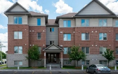 Modern Updated Condo in Barrhaven, Nepean available for Nov. 1 Image# 1