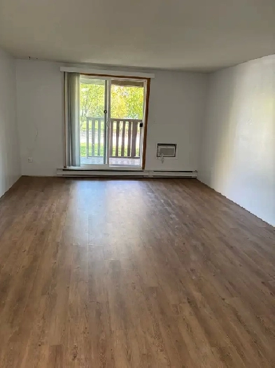 Condo for rent Image# 1