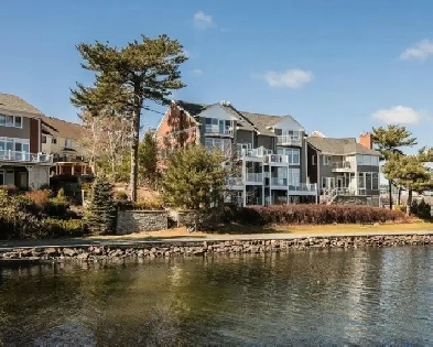 23-093 Stylish townhouse with ocean views. Lease till June 30 Image# 20
