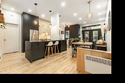 Superbe condo sur 2 étages ( 1283 pc)  - 3 chambres et terrasse Image# 10