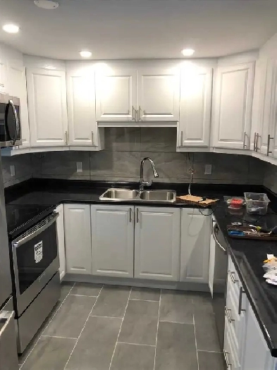 One-Bedroom Apartment for Rent – Byron Village, London Image# 1