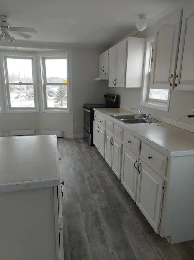 3Bedroom 1Bathroom Mini Home for Rent Image# 1