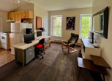 Yeomans St, Belleville, 1 bedroom apt Image# 1