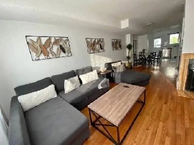 Hintonburg Beautiful Modern 3 Bedroom Townhouse for Rent! Image# 1