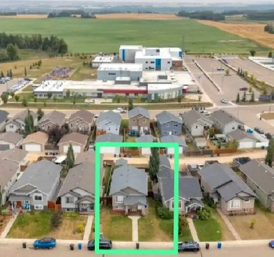 Location! Single Family House... Image# 1