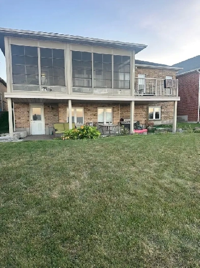 Lakefront  home for rent Image# 1