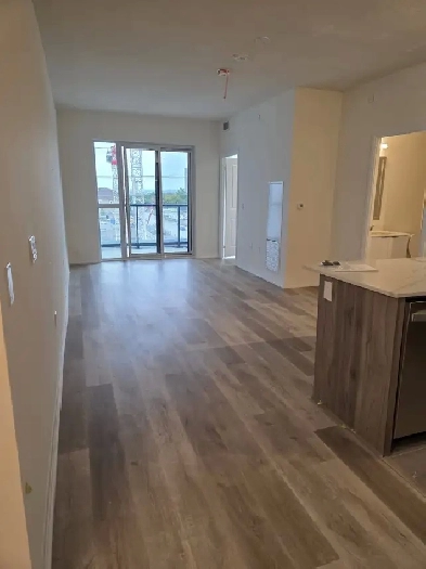 2 Bedroom Den New Condo for Rent Mississauga – Move in ready Image# 1