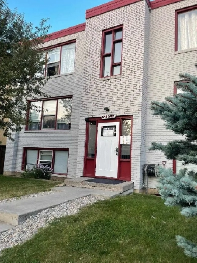 2-Bedroom Apartment in Calgary Image# 1