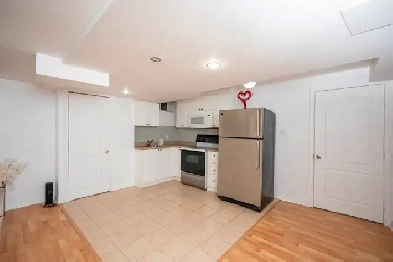 1 Bedroom Basement Apartment in Vaughan Image# 1