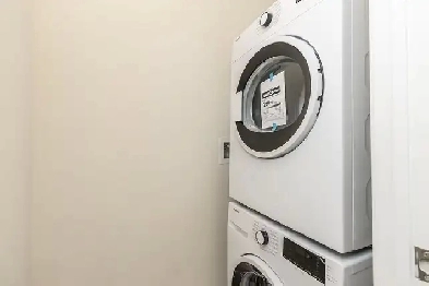 Rental Available!Condo 2 Bed  1 Den   2 Bath Image# 1