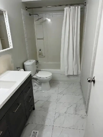 Large Room for Rent Image# 1