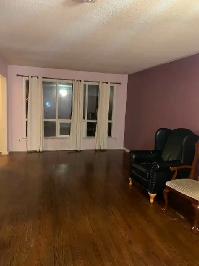 3 bedroom house for rent in Brampton November 1st Image# 1